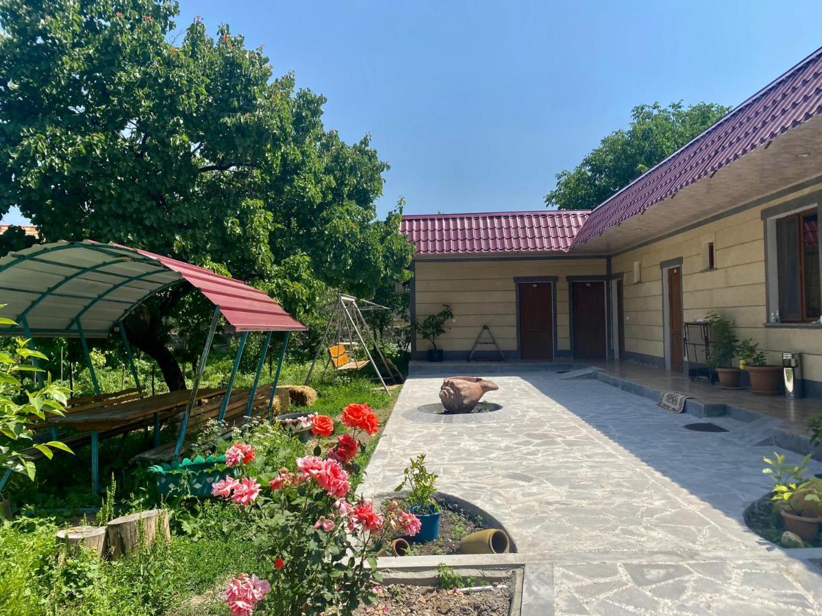Aghasu Tun B&B Odzun Dış mekan fotoğraf